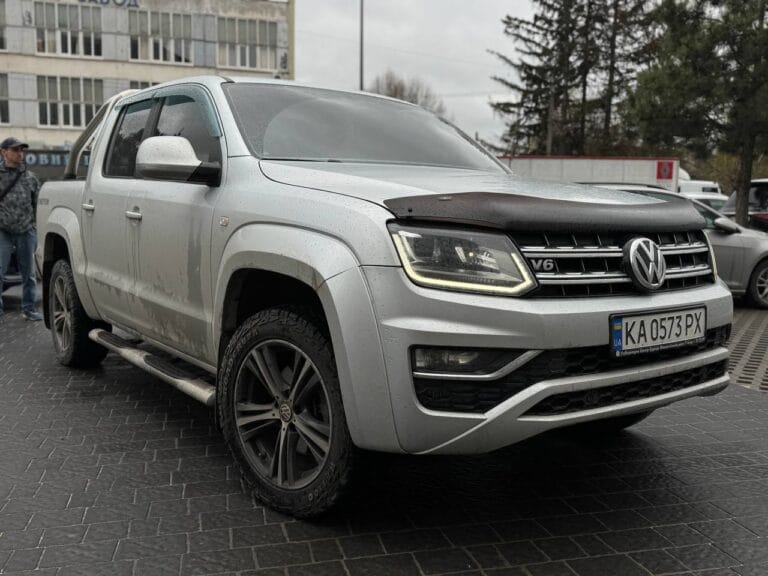 Volkswagen Amarok-hover