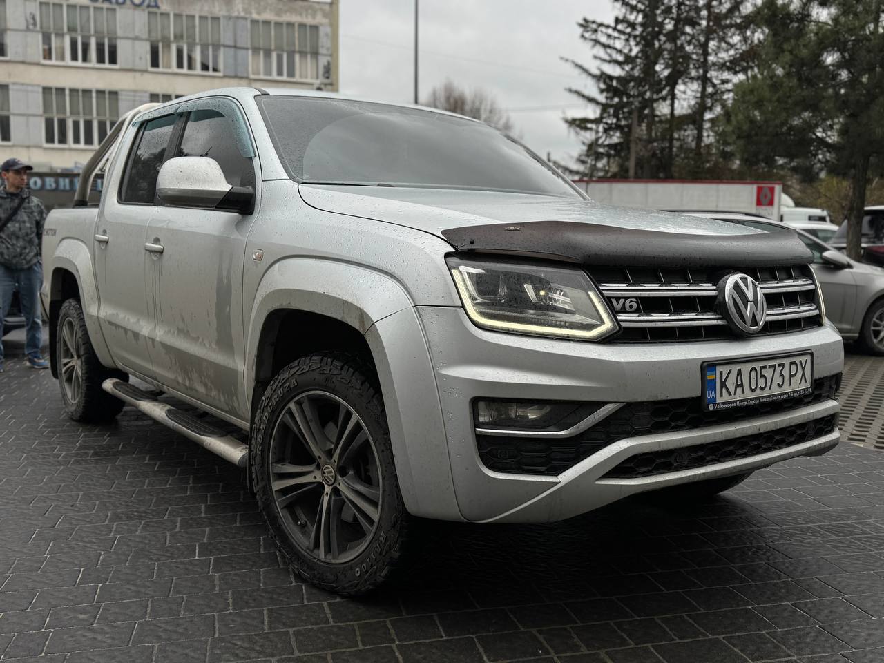 Volkswagen Amarok-hover